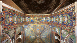 Ravenna, S. Vitale, intradosso dell'arco di accesso al presbiterio
